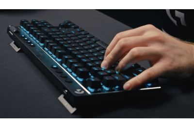 Logitech G PRO X TKL keyboard Gaming RF Wireless + Bluetooth AZERTY French White